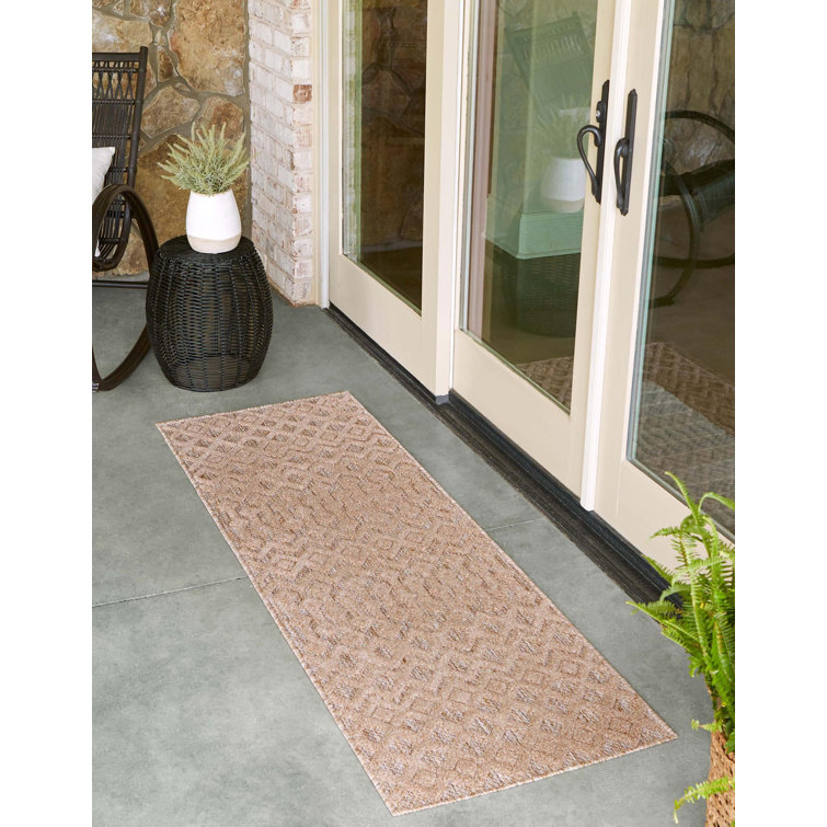 Langley Street Groce Geometric Indoor / Outdoor Area Rug in Beige